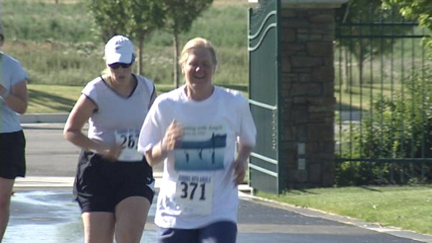 Woman Completes 5k Race After Losing 243 Pounds