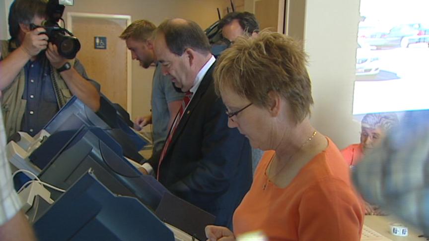 Polls Open in Utah's Primary Election