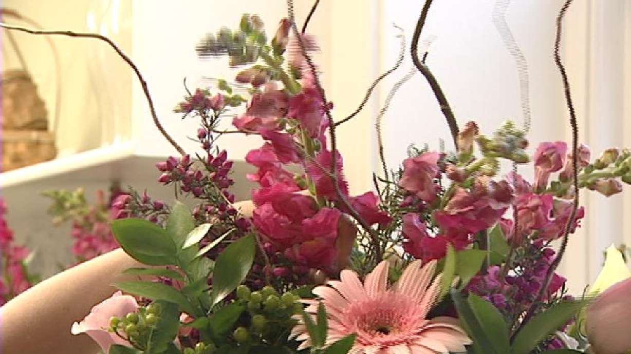 Investigation: Customers Not Getting what they Pay for in Flower Orders