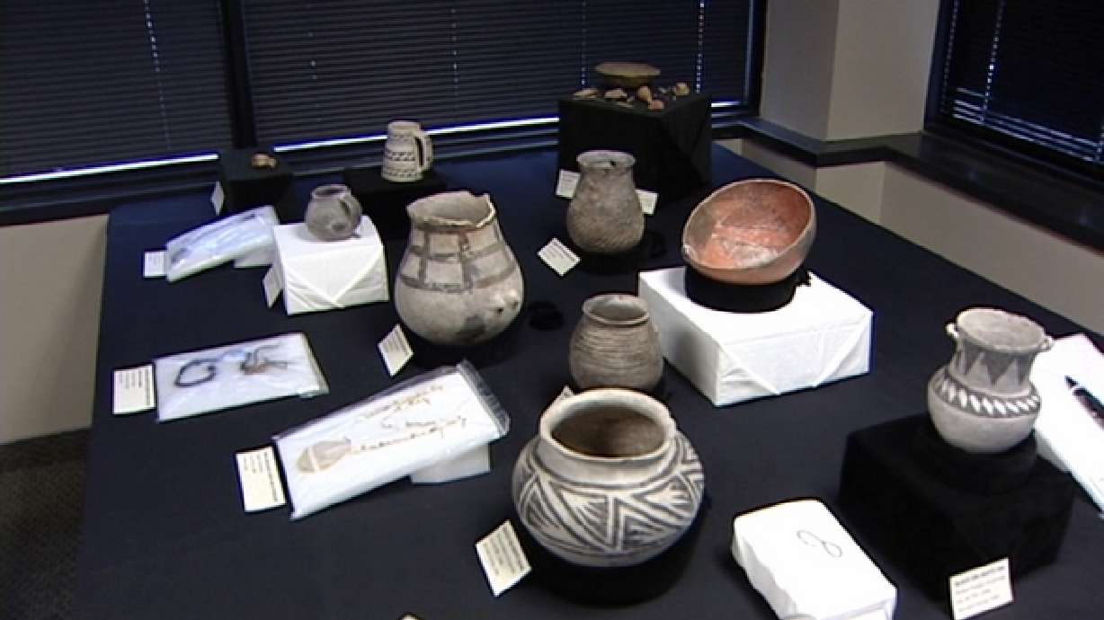 Colorado man indicted in artifacts looting case