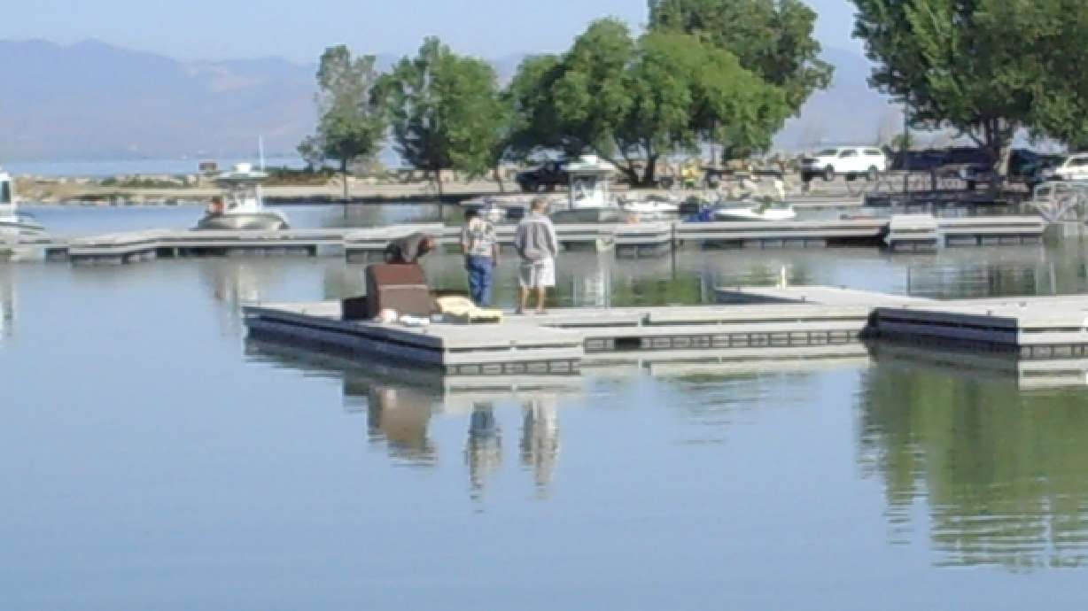 Utah Lake search for man shifting to recovery