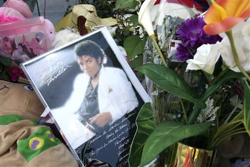 Utahns gather to watch Jackson memorial