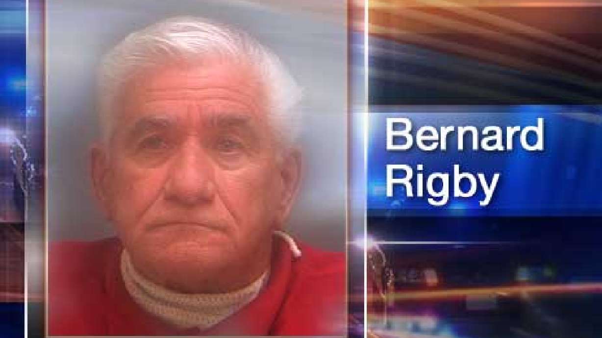 Man strikes plea deal in homicide case