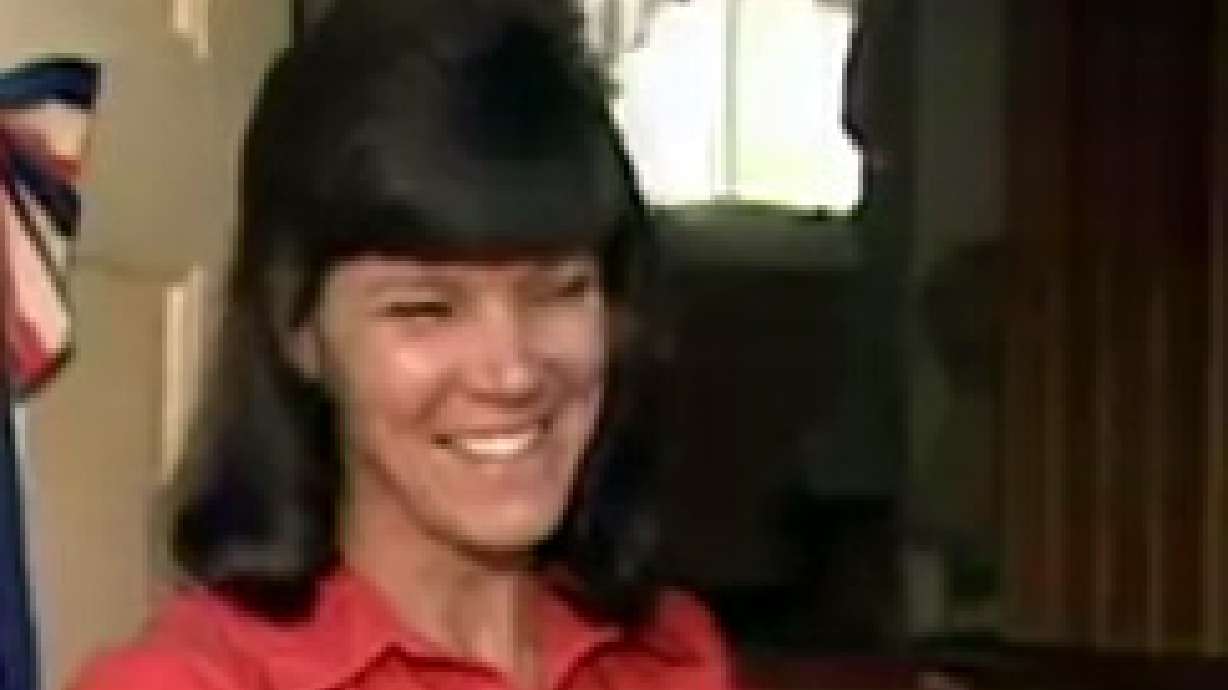 Soccer Mom Rewarded with High 5