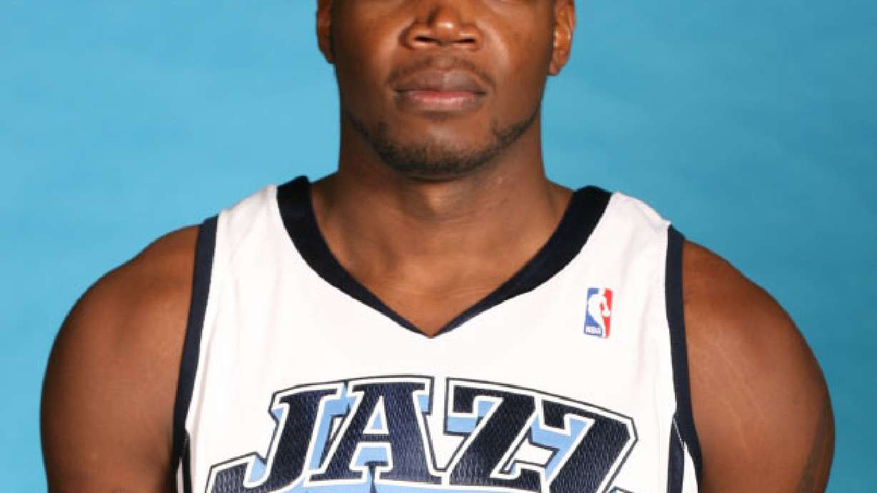 Jazz F Millsap takes 10 stitches