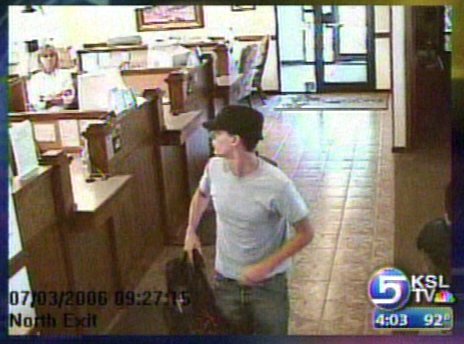 Bank Robber Makes Police Job Easy