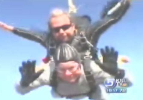 Grandkids Help Grandpa Fulfill Skydiving Goal