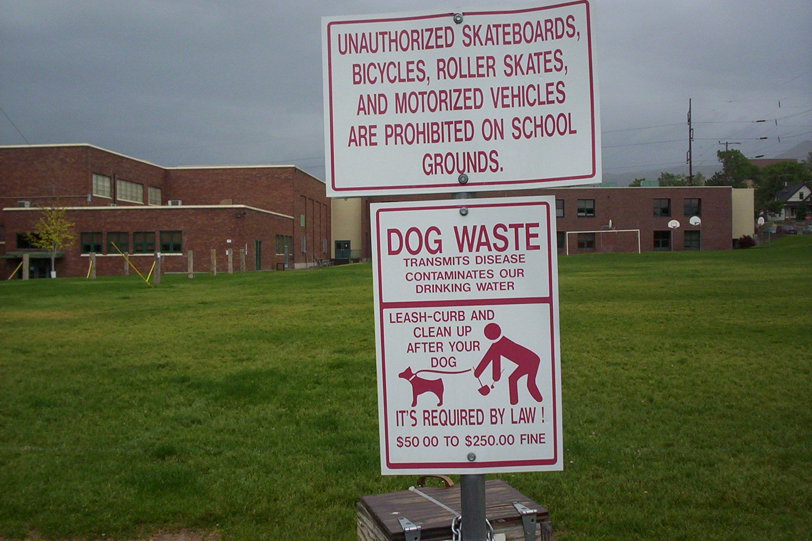 Dog Owners Asked to Clean Up Their Pet's Messes