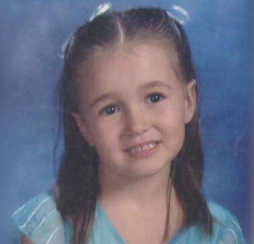 Family Emotionally Devastated After Losing Little Girl and Father