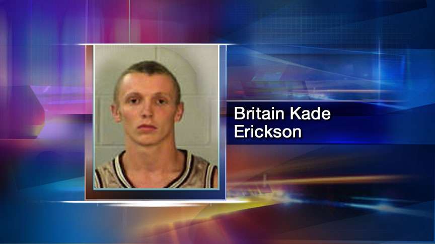 2 men arrested in pawn shop burglary
