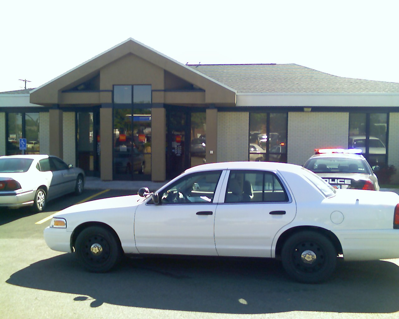 Taylorsville bank hit by a robber
