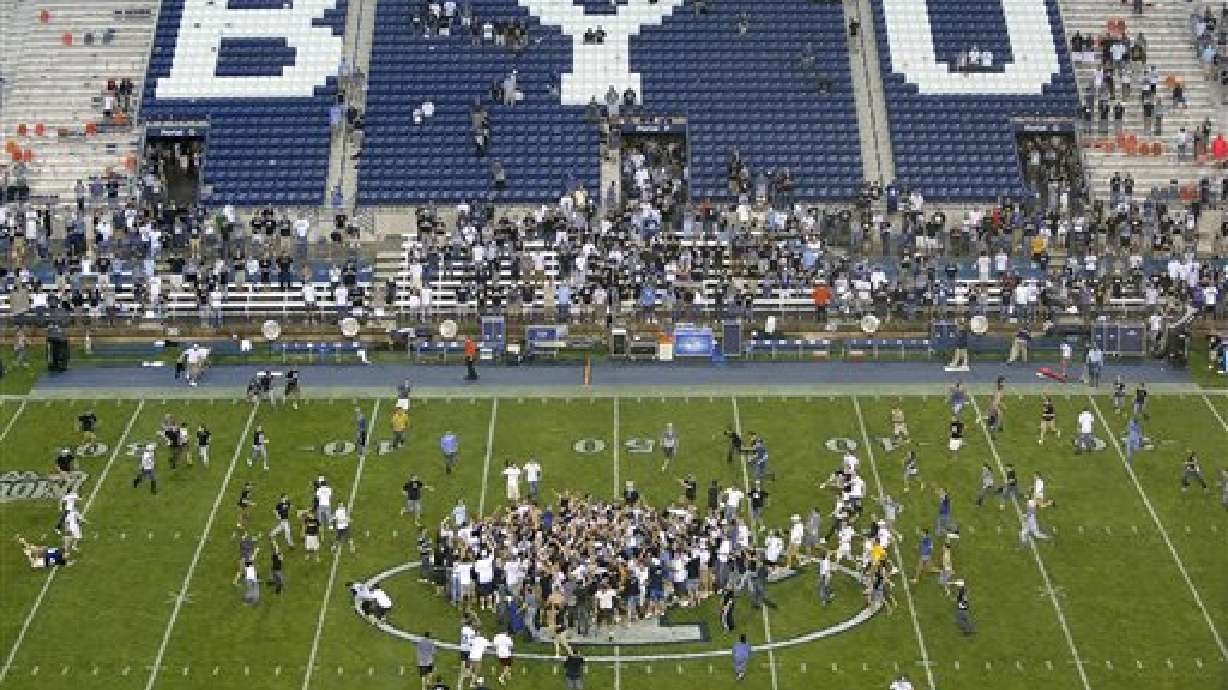 Burglar steals Orem man's BYU football tickets