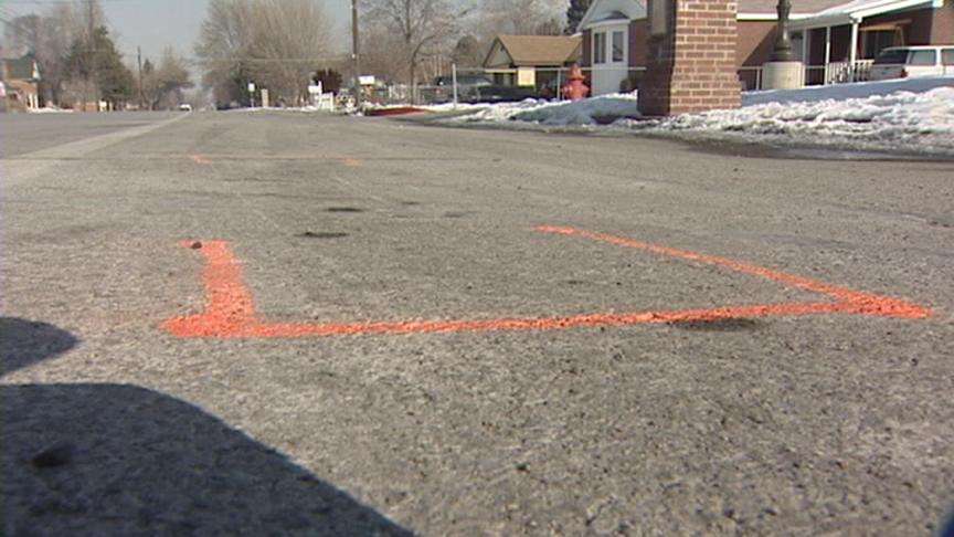 Parents Give Students Books in Daughter's Memory