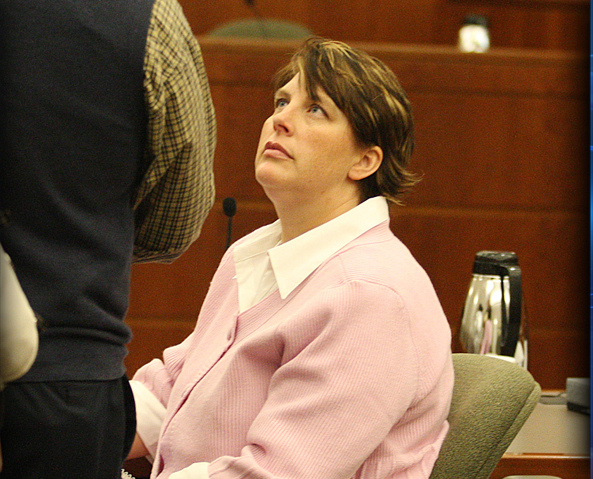 Teacher accused of sex with student will stand trial