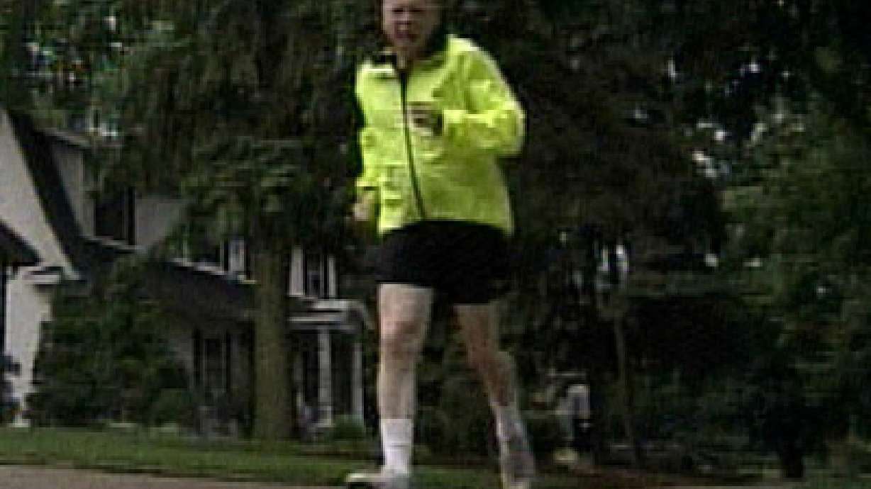 Man Runs Every Day for 10 Thousand Days