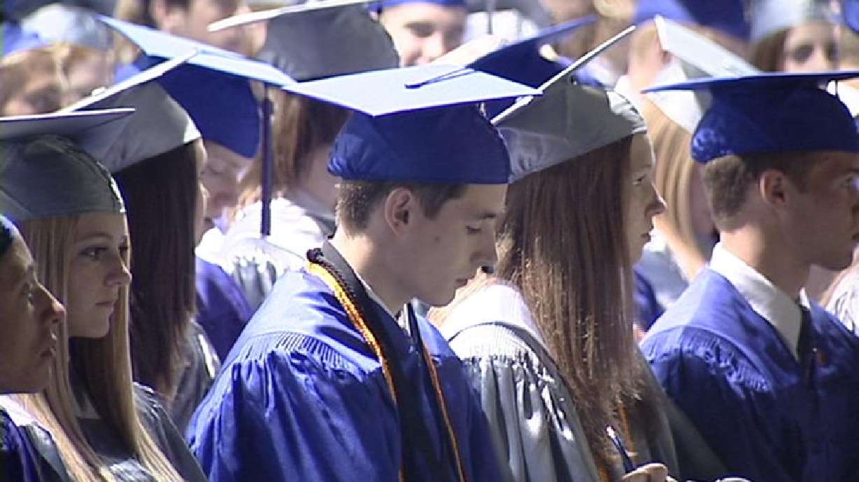 Riverton High has Largest Graduating Class in Utah