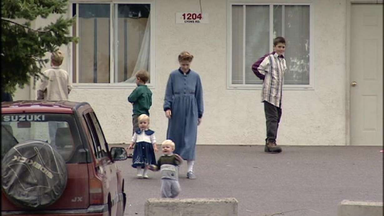 Special Prosecutor Appointed to Investigate Polygamists Traveling to Canada