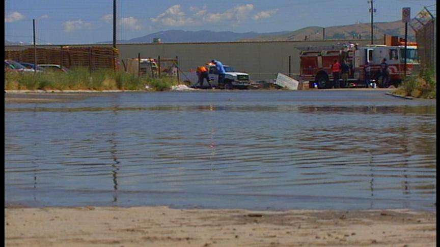 Water Main Break Forces Firefighters to Turn Off Water Part of Morning