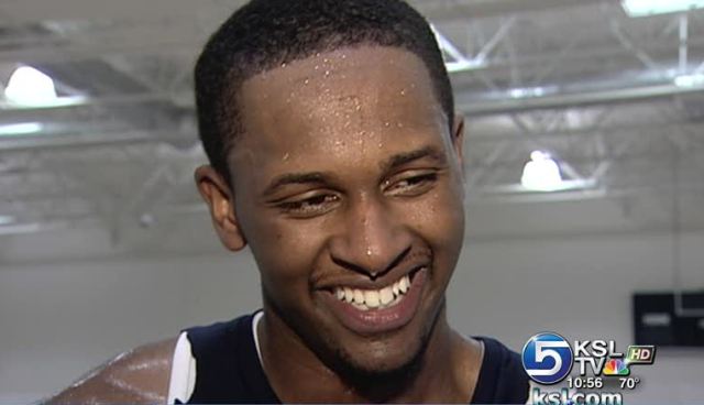 Miles suffers ruptured thumb ligament, will require surgery