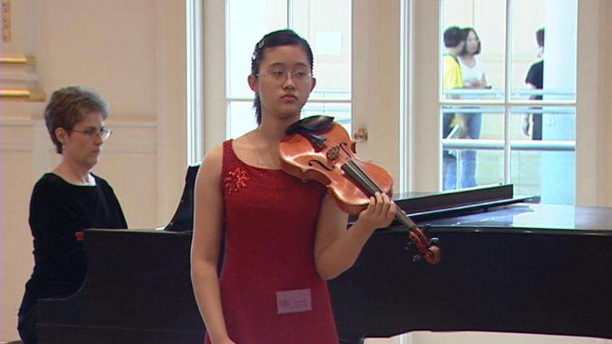 Stradivarius Violin in Town in Time for International Competition
