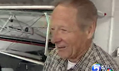 Pilot's Effort With Kids Wins Him a High 5