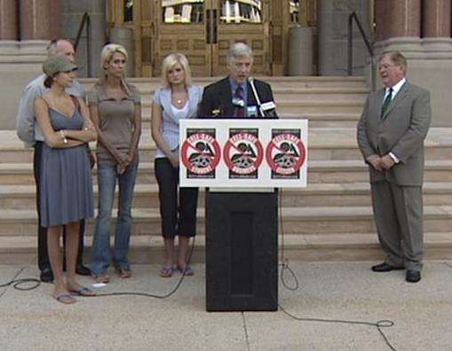 New Campaign Urges Drivers to Hang Up Cell Phones