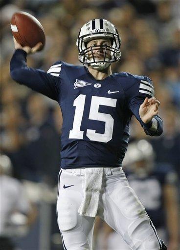 Hall leads No. 20 BYU past Utah State, 35-17