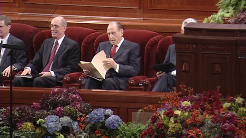 President Monson announces 5 new LDS temples