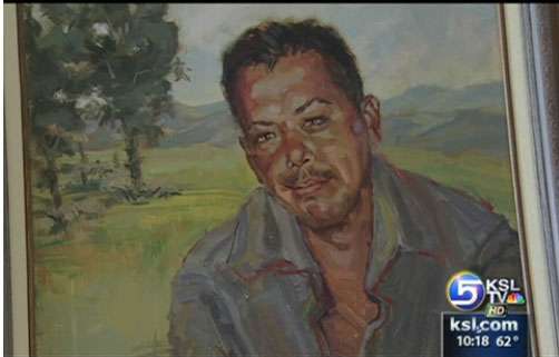 Father of Fallen Soldier Receives Painting From Stranger