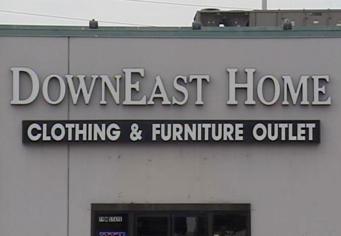 Peeping Tom arrested at Orem clothing store