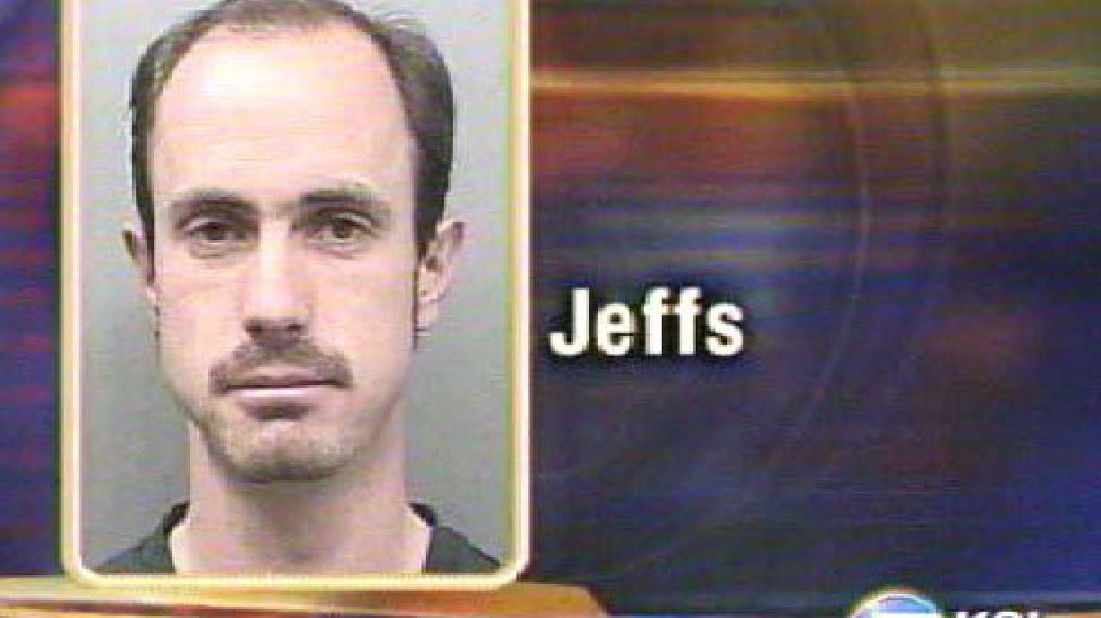 Polygamist's Brother Gets Probation for Harboring Fugitive