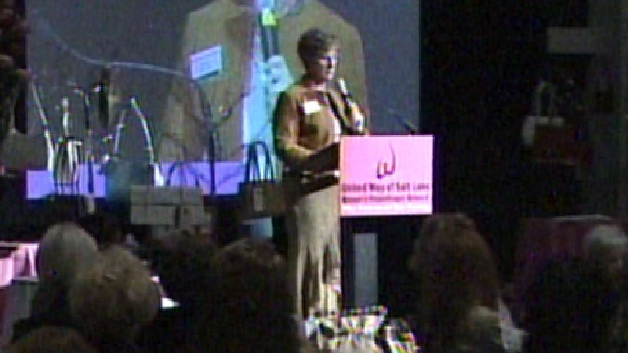 Group Dedicates Itself to Teaching English