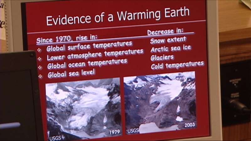 Scientists give contrasting views on global warming