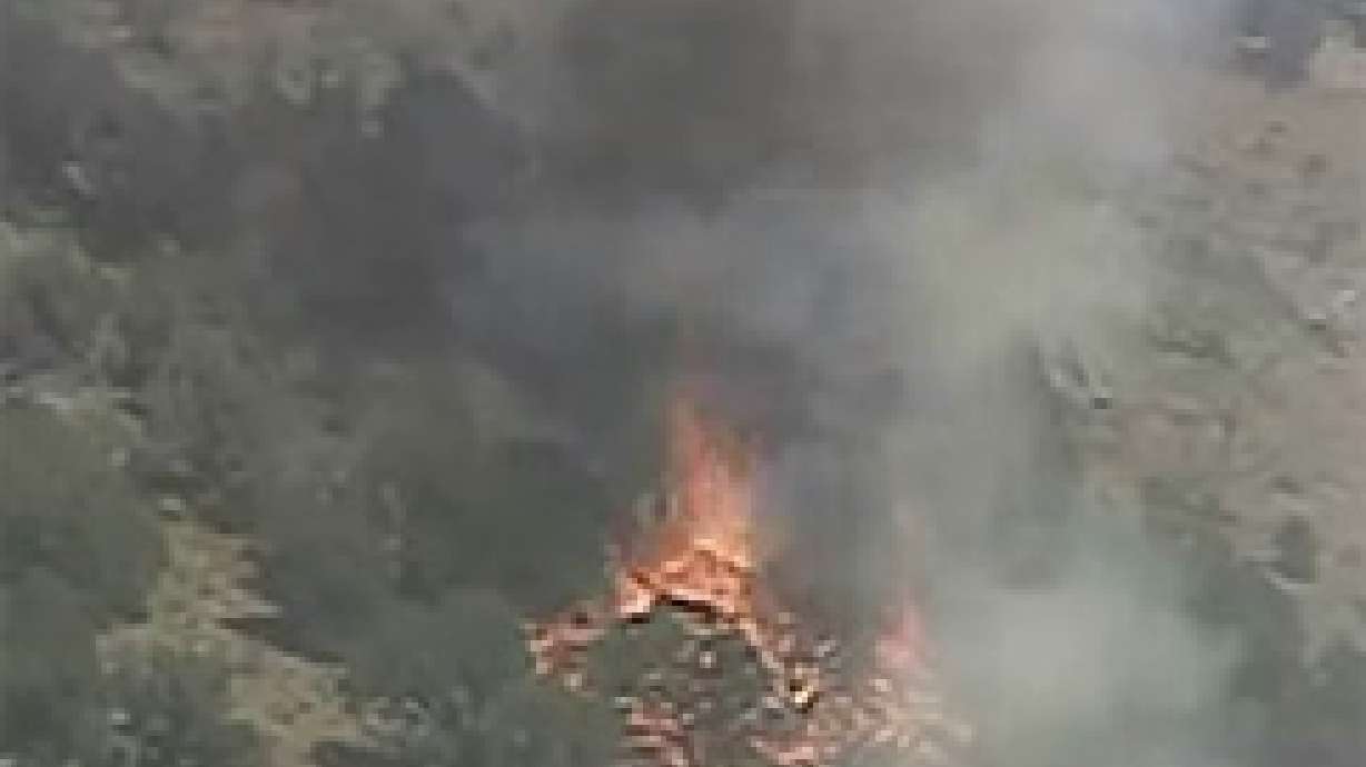 Two Wildfires Burn in Utah County