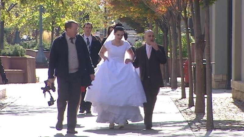 Photographers being targeted by thieves outside Temple Square