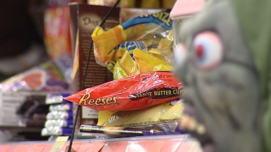 Draper dentist offers cash for candy