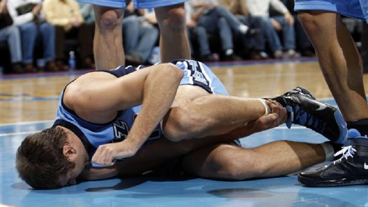 Okur will play tonight against Rockets