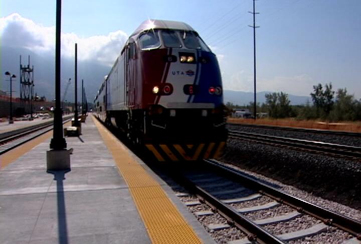 UTA looking at distance-based fares
