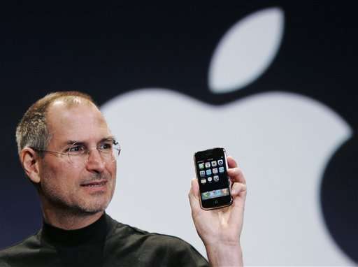 Apple CEO Steve Jobs talks about the iPhone. (Photo AP/Paul Sakuma)