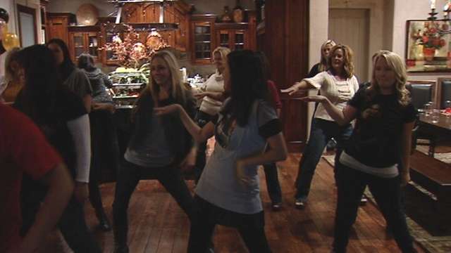 'Twilight' fans celebrate new movie with special party