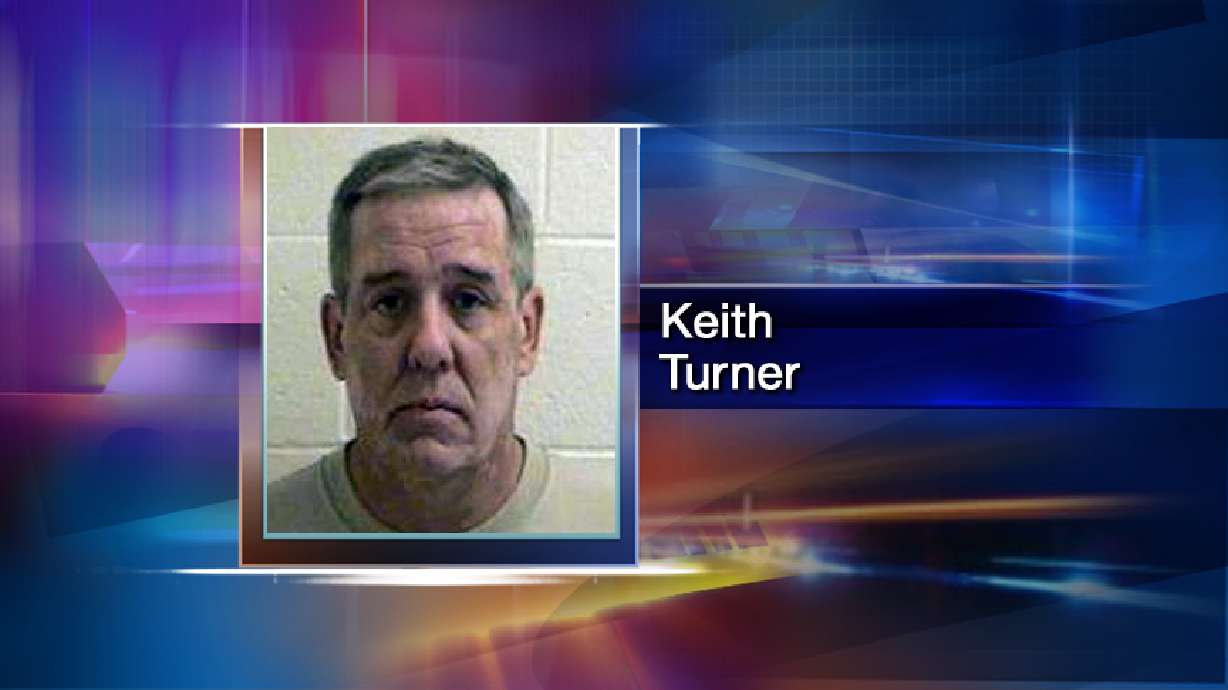 Army sergeant accused of taking, trying to sell military property