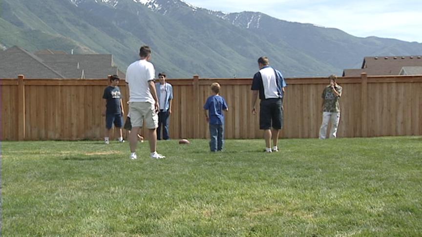 Kids, Kids, Kids! : Utah Family Has 18 of Them