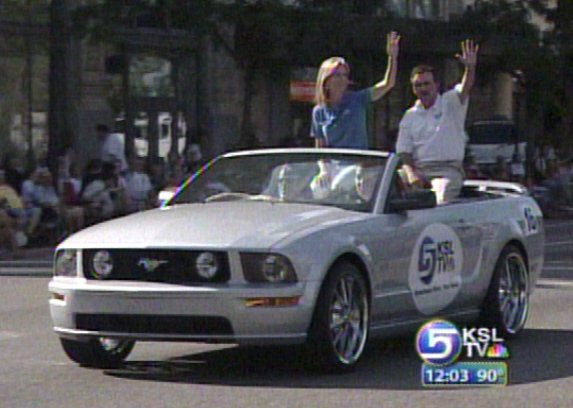 Parade Goers Brave the Heat