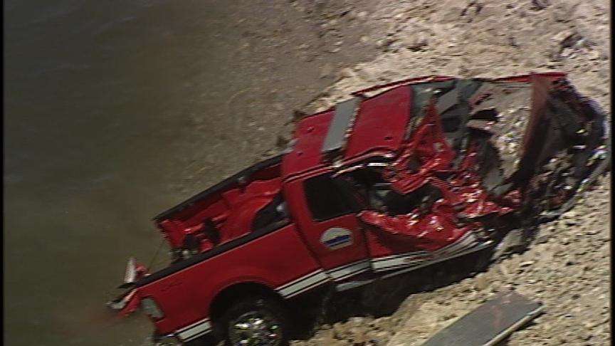 Fire Chief Dies When Truck Plunges Into Reservoir