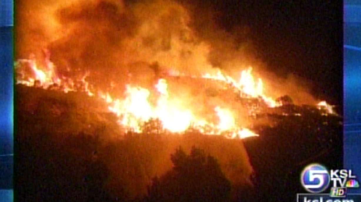 Pair of Fires Mar Fireworks Shows in Southern Utah