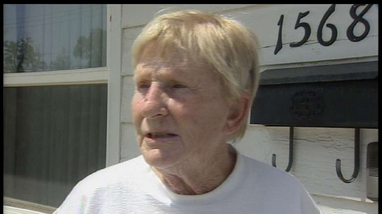 Mayor Apologizes; Owner of Brown Lawn Wants to Move