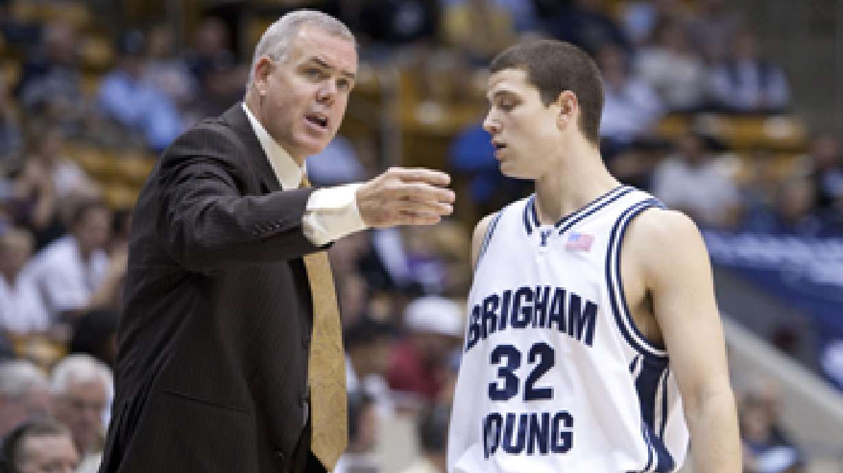 BYU bounces back with 69-43 win over San Francisco