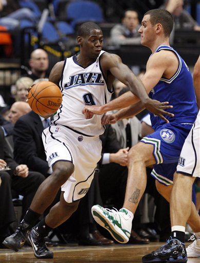 Timberwolves upset Jazz for third win of season