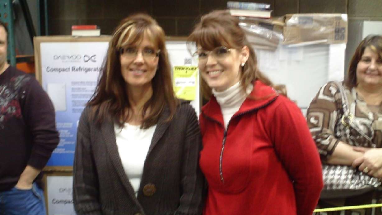 Palin fans look a lot like Palin