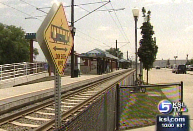 Man Robbed at Gunpoint at TRAX Station